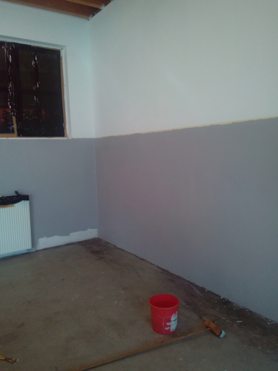 Unsere Fahrzeughalle erstrahlt im neuen Glanz