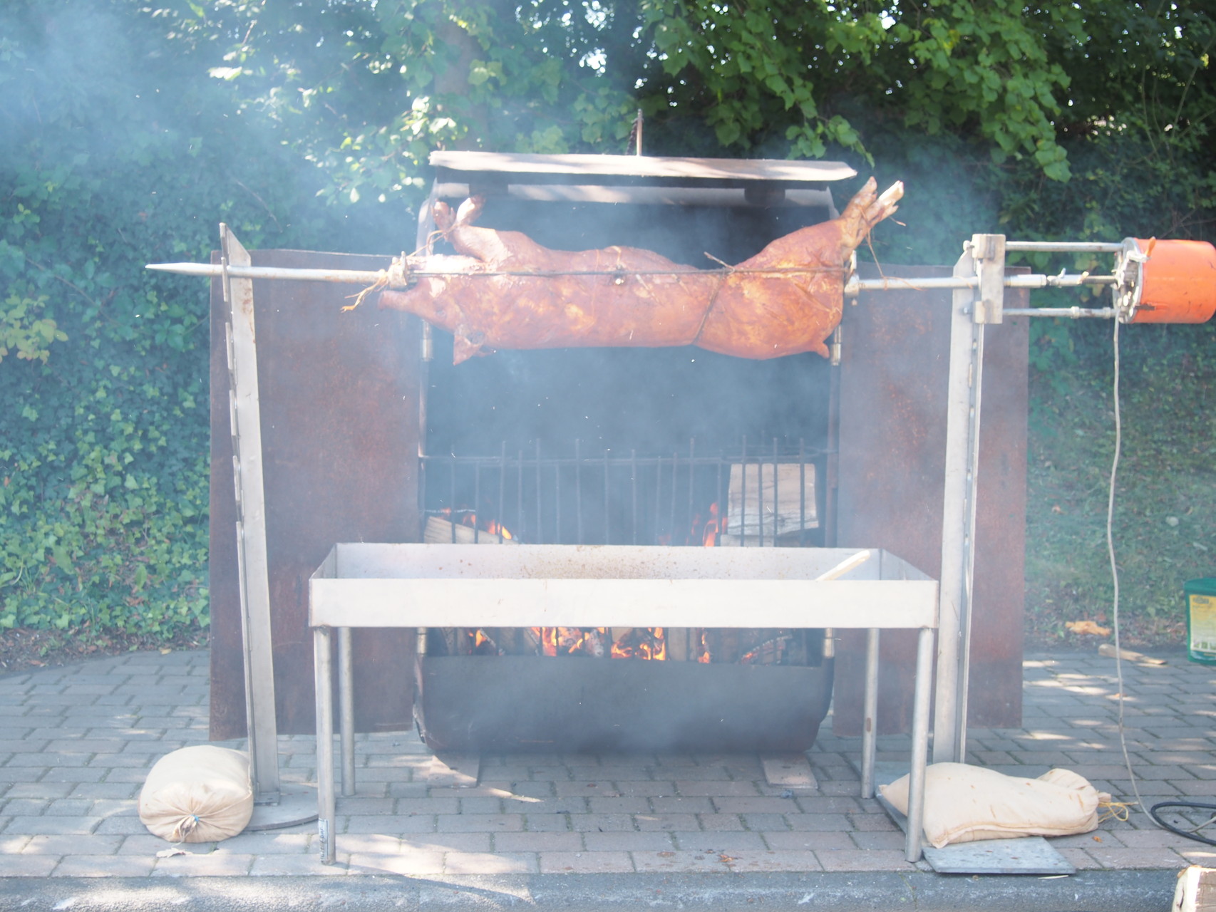 Großes Spanferkel Grillen 12.09.2015