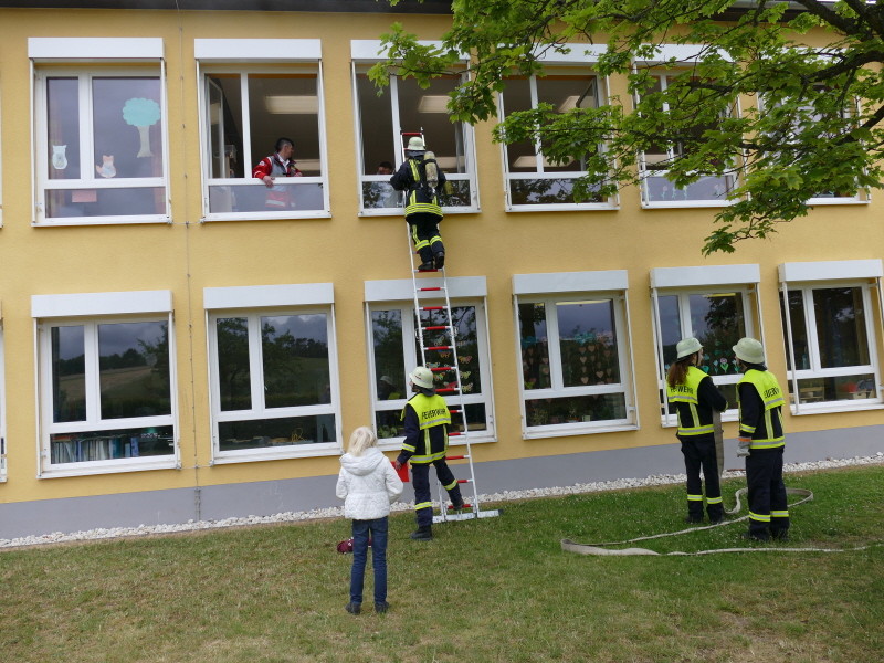 Unangekündigte Feuerwehralarmübung