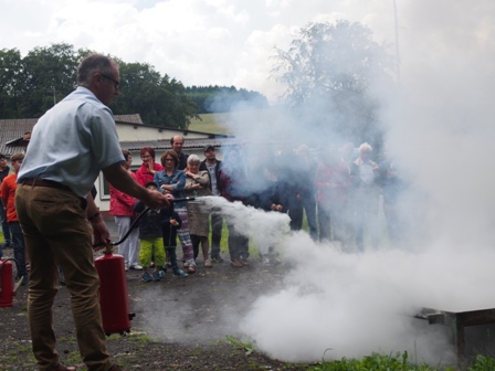 Feuerlöschervorführung