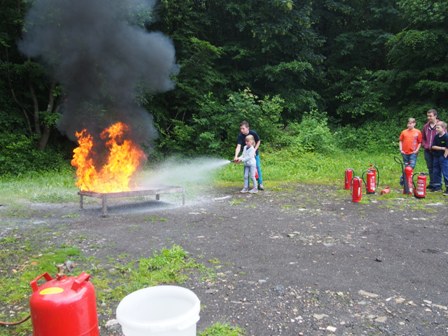 Feuerlöschervorführung