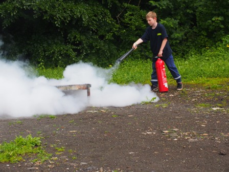 Feuerlöschervorführung